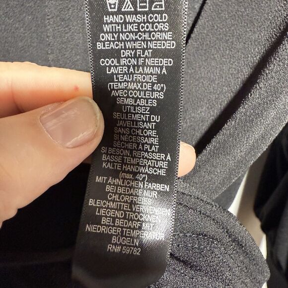 Adrianna Papell Shirt Womens Medium Black Heart Mesh Ruffle Yoke Top Blouse NWT - Picture 9 of 10